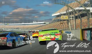 Real Racing 3 v3-6-0-mod-apk-para-hile-3 